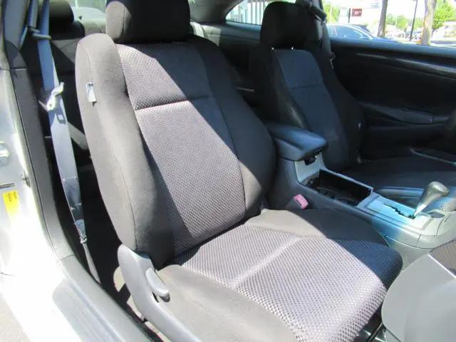 2004 Toyota Camry SE