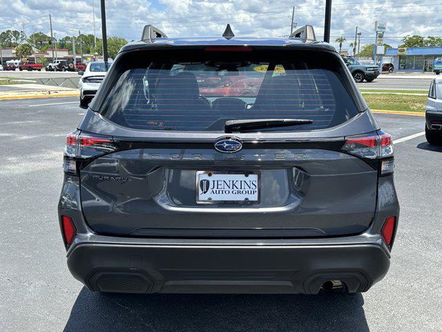 2025 Subaru Forester Base