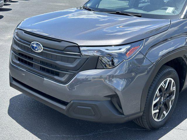 2025 Subaru Forester Base