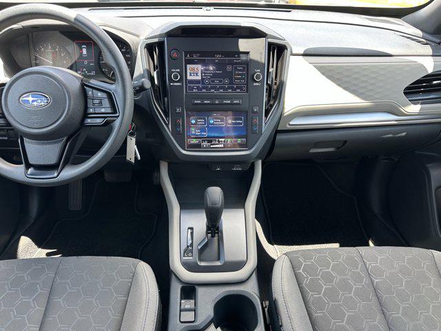 2025 Subaru Forester Base