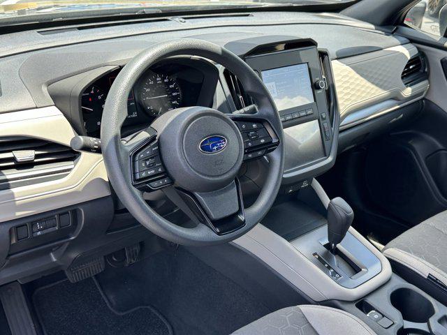 2025 Subaru Forester Base