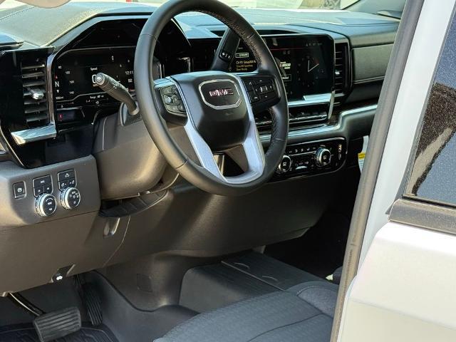2024 GMC Sierra 1500 4WD Crew Cab Short Box Elevation with 3SB