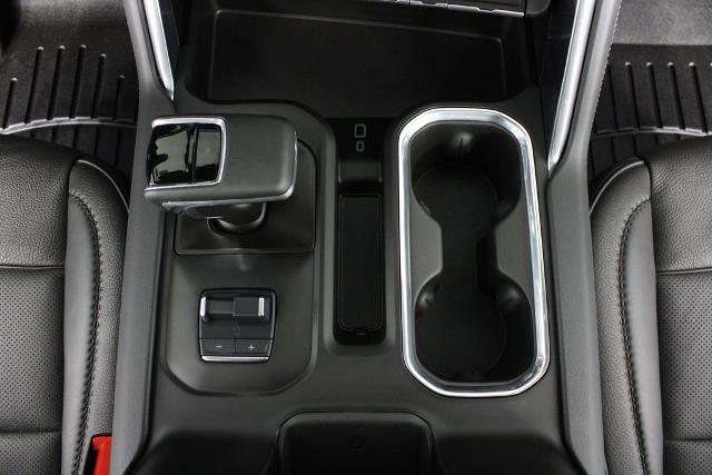 2024 GMC Sierra 1500 4WD Crew Cab Short Box Denali
