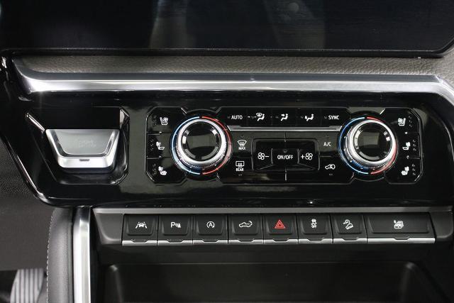 2024 GMC Sierra 1500 4WD Crew Cab Short Box Denali