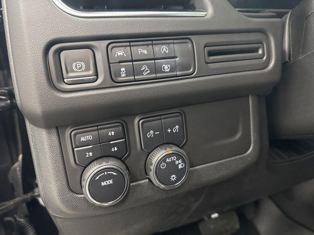2024 Chevrolet Suburban 4WD Z71