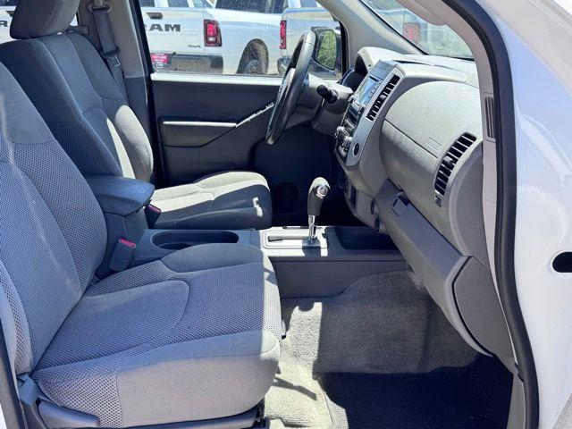 2017 Nissan Frontier SV