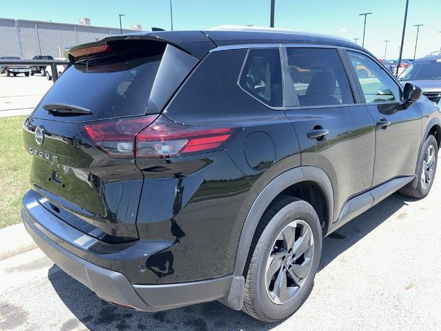 2025 Nissan Rogue SV FWD