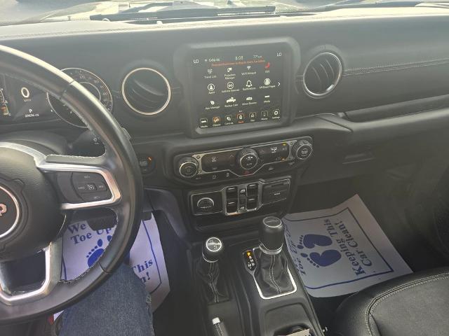 2022 Jeep Gladiator Overland
