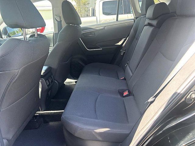 2023 Toyota RAV4 Hybrid LE