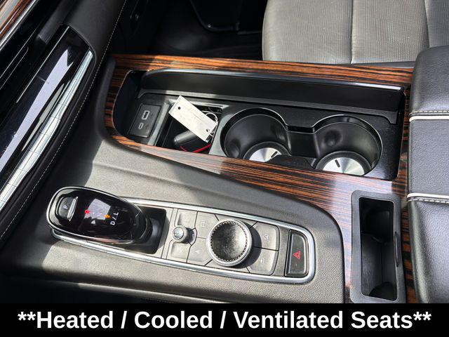 2024 Cadillac Escalade ESV 4WD Premium Luxury