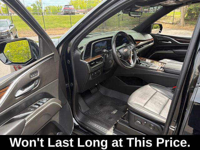 2024 Cadillac Escalade ESV 4WD Premium Luxury