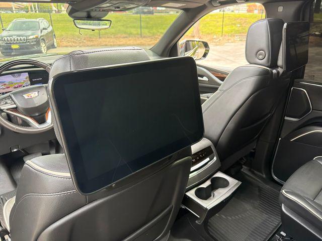 2024 Cadillac Escalade ESV 4WD Premium Luxury