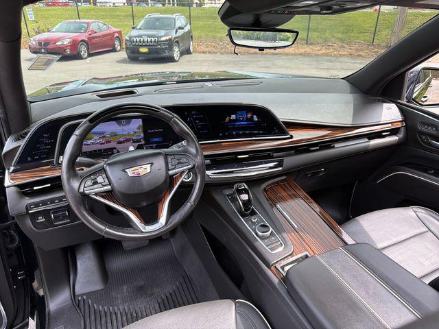 2024 Cadillac Escalade ESV 4WD Premium Luxury
