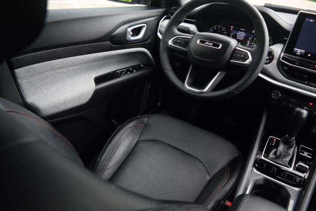 2023 Jeep Compass Latitude Lux FWD
