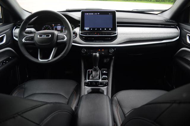 2023 Jeep Compass Latitude Lux FWD