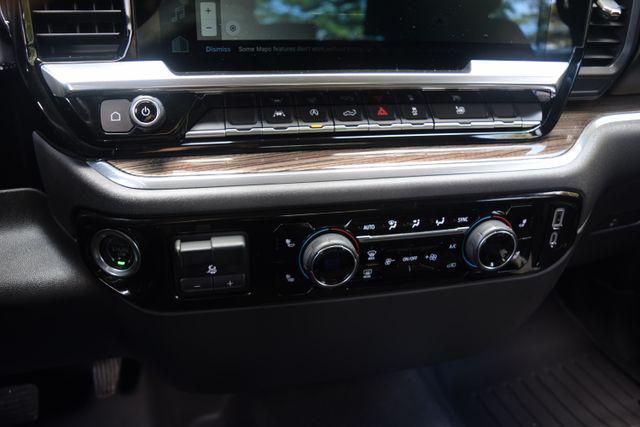 2023 Chevrolet Silverado 1500 4WD Crew Cab Standard Bed LT