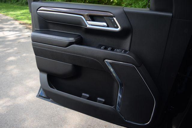2023 Chevrolet Silverado 1500 4WD Crew Cab Standard Bed LT