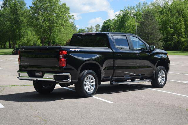 2023 Chevrolet Silverado 1500 4WD Crew Cab Standard Bed LT