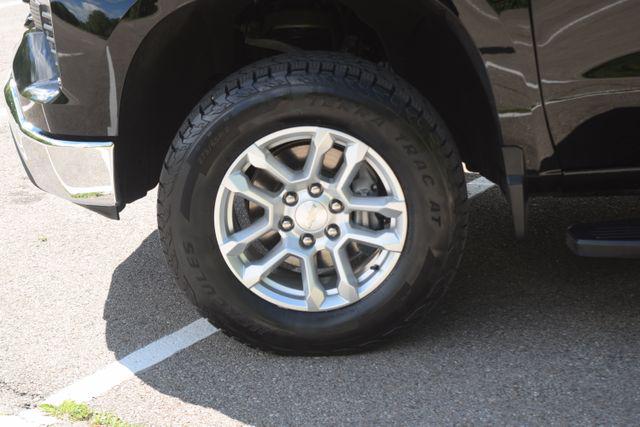 2023 Chevrolet Silverado 1500 4WD Crew Cab Standard Bed LT