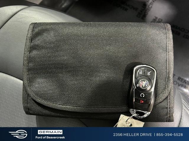 2023 Buick Enclave Essence FWD