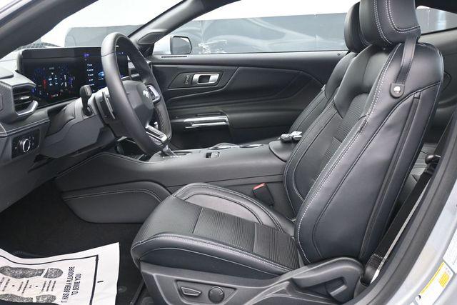 2024 Ford Mustang GT Premium Fastback