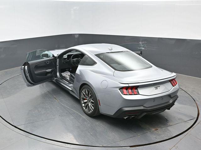 2024 Ford Mustang GT Premium Fastback