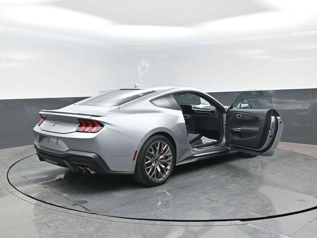 2024 Ford Mustang GT Premium Fastback