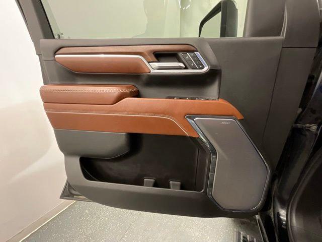2024 GMC Sierra 3500HD Denali Ultimate