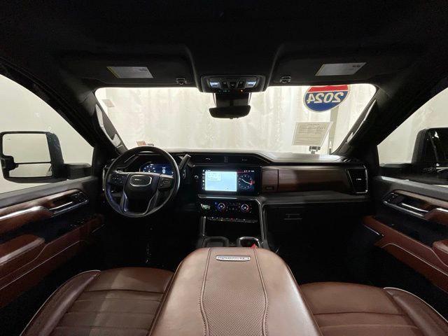 2024 GMC Sierra 3500HD Denali Ultimate