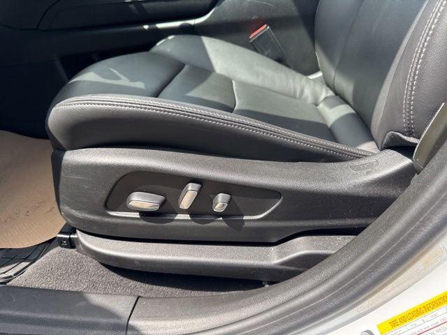 2024 Cadillac XT6 FWD Premium Luxury