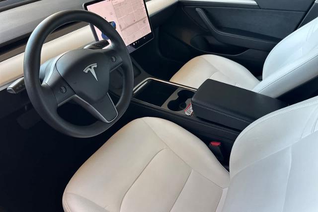 2022 Tesla Model 3 Long Range Dual Motor All-Wheel Drive