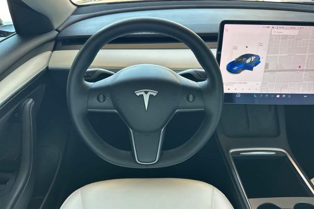 2022 Tesla Model 3 Long Range Dual Motor All-Wheel Drive