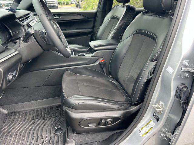 2023 Jeep Grand Cherokee L Altitude 4x4