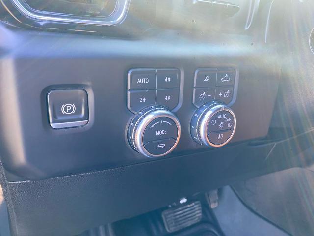 2022 GMC Sierra 1500 4WD Crew Cab Short Box Denali Ultimate