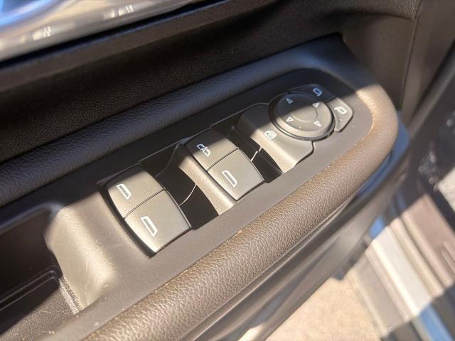 2024 GMC Terrain AWD AT4