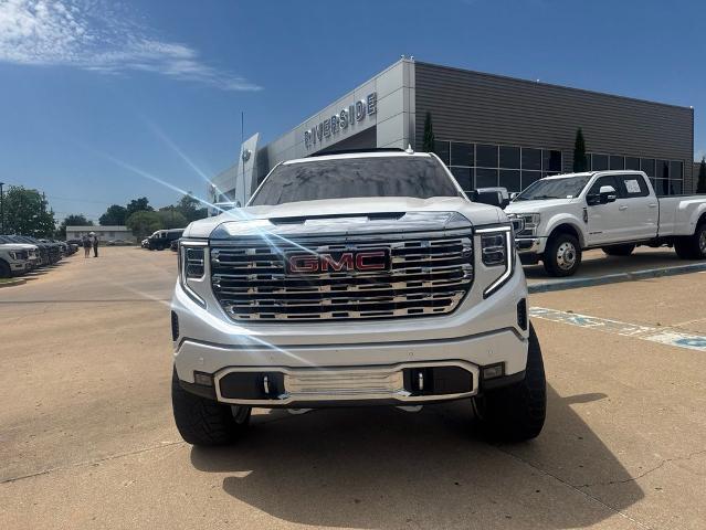 2022 GMC Sierra 1500 4WD Crew Cab Short Box Denali