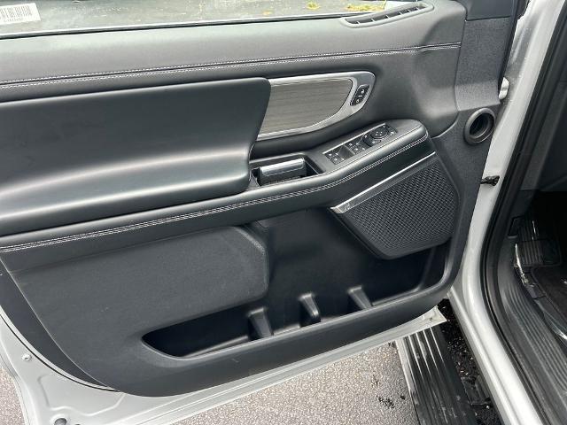 2025 Ford Expedition Platinum MAX