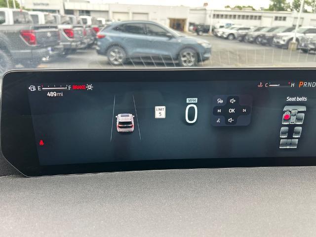 2025 Ford Expedition Platinum MAX