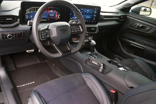 2025 Ford Mustang Dark Horse Fastback