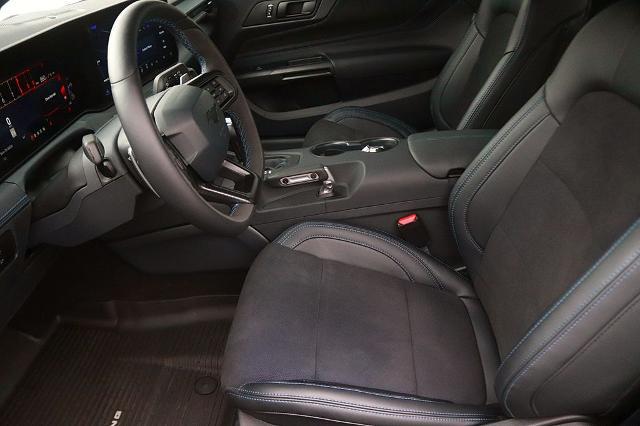 2025 Ford Mustang Dark Horse Fastback