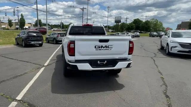 2026 GMC Canyon Denali, 4WD