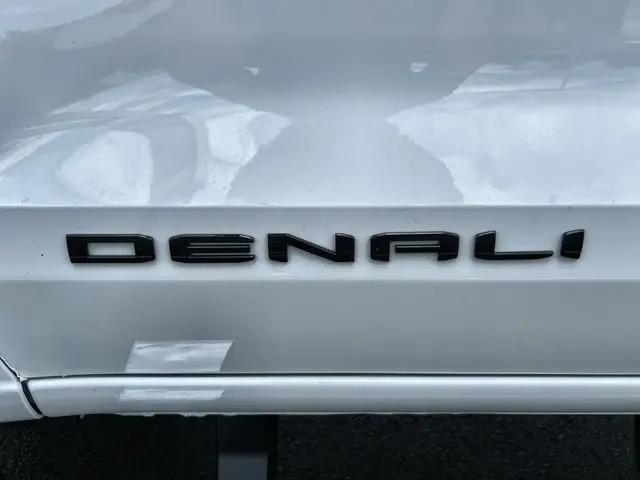 2026 GMC Canyon Denali, 4WD