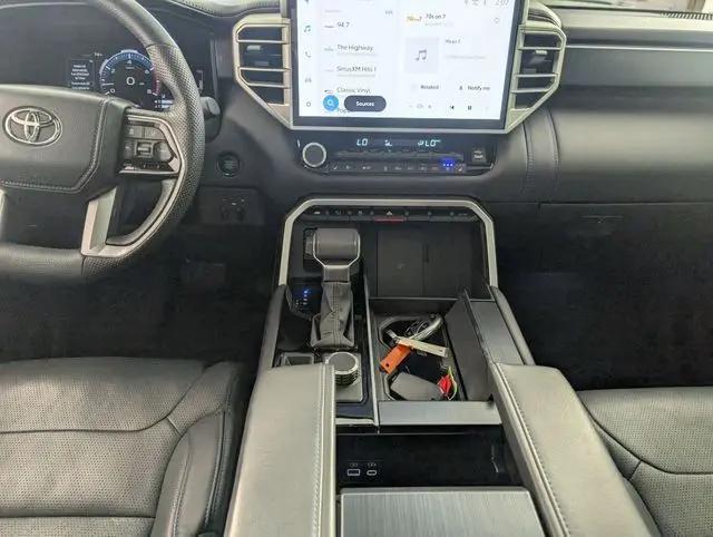 2025 Toyota Tundra Platinum
