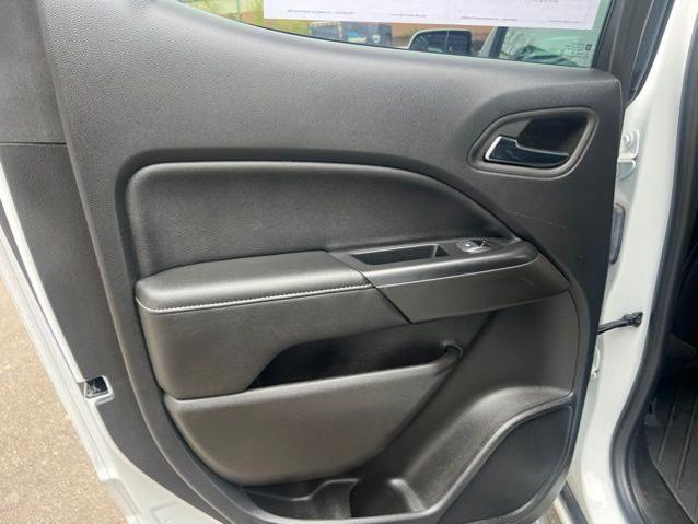 2022 GMC Canyon 4WD Crew Cab Short Box Elevation