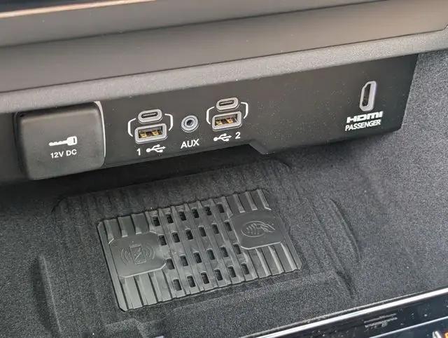 2026 Jeep Grand Wagoneer Summit Reserve 4x4
