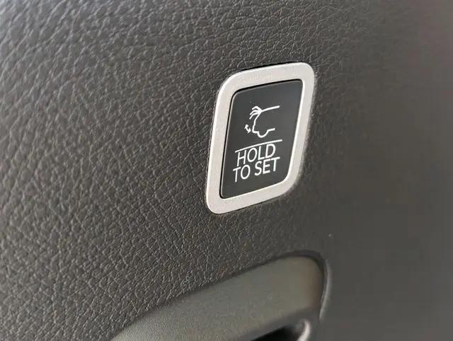 2026 Jeep Grand Wagoneer Summit Reserve 4x4