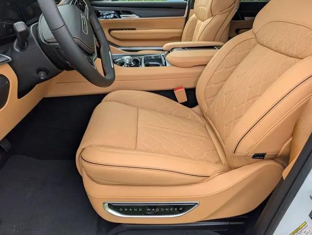 2026 Jeep Grand Wagoneer Summit Reserve 4x4