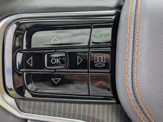 2026 Jeep Grand Wagoneer Summit Reserve 4x4