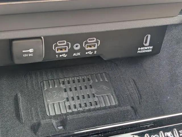 2026 Jeep Grand Wagoneer Summit Reserve 4x4