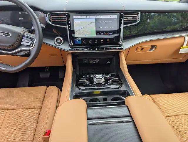 2026 Jeep Grand Wagoneer Summit Reserve 4x4